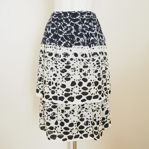 ジュンアシダのスカートをお買取!気品あるファッションが楽しめる