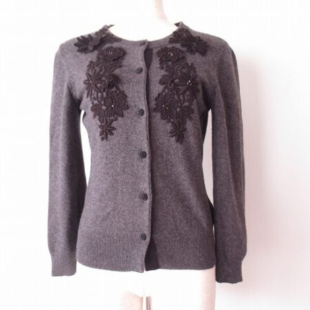 ユキトリイ お買取｜チャコールグレーと黒の装飾バランスが素敵