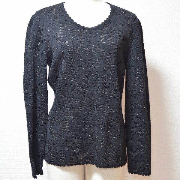 オシャレさんは買取を利用、エスカーダのカットソーを買取いたしました