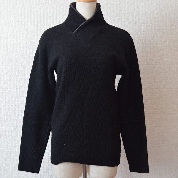 包み込む感じが色っぽい｜ソウソウのセーターを買取しました