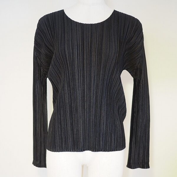 ミセス人気上位！プリーツプリーズのカットソーをお買取しました