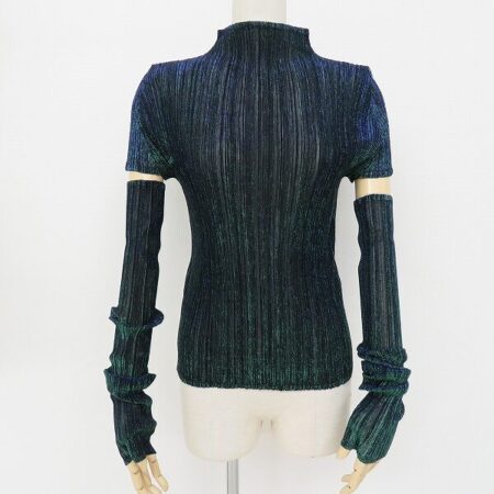 プリーツプリーズのカットソーを買取しました｜上半身がほっそり決まります