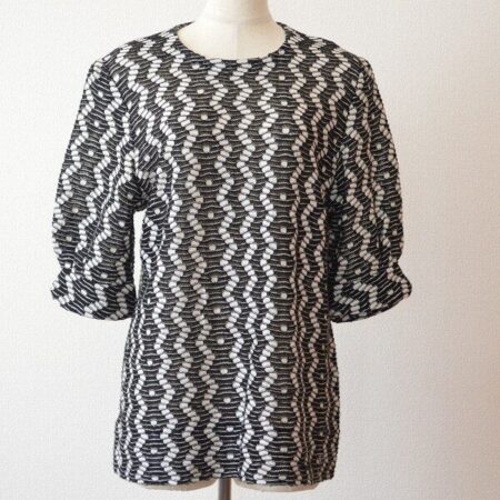 経過年数多めでも買取できる、斉藤都世子のカットソーを買取いたしました