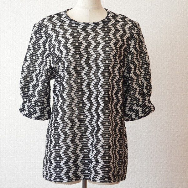 経過年数多めでも買取できる、斉藤都世子のカットソーを買取いたしました