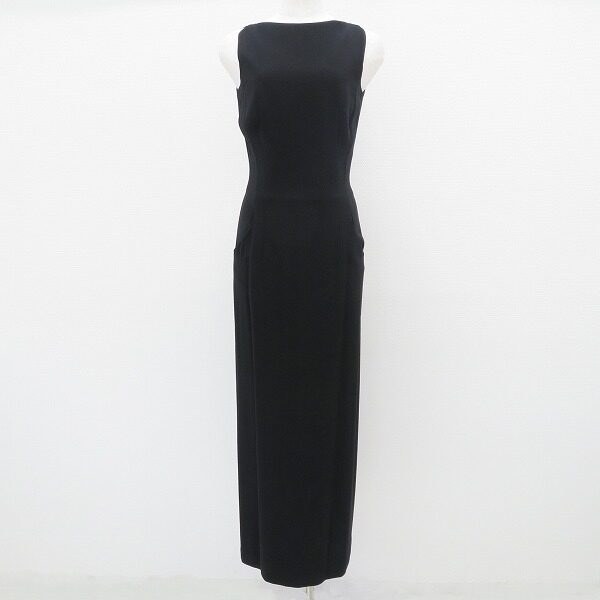 ジョルジオアルマーニのロング丈ドレスをお買取|自信と余裕が出る