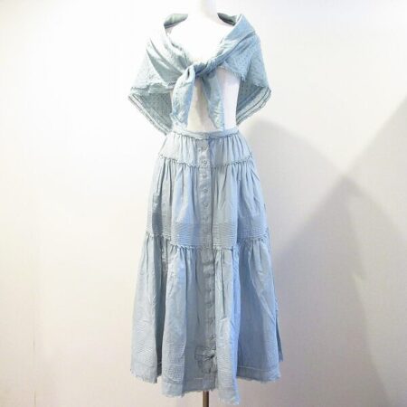 ソフトな色味と風合いで女性らしさアップ ピンクハウスのスカートを買取しました