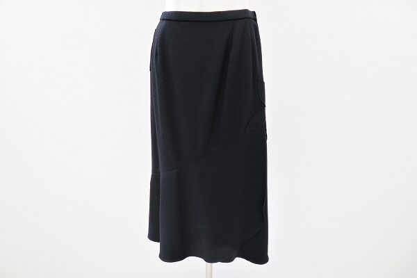 イイ女になれる ミセス向けブランド レリアンのスカートをお買取