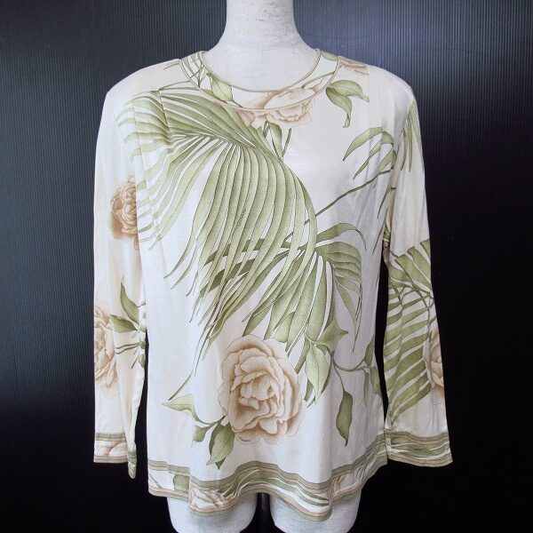 【大人気 レオナールの洋服買取】自然派ゴージャスな装いが叶うカットソー