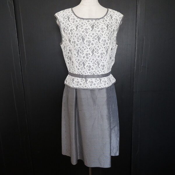 シニア層にも人気のユキトリイ！欲張りすぎないレースのワンピースをお買取