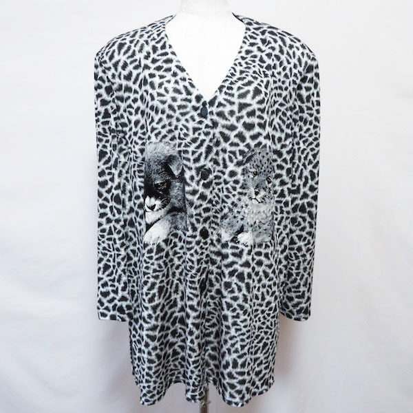 伊太利屋のカーディガンを買取しました|どこか落ち着くヒョウ柄です