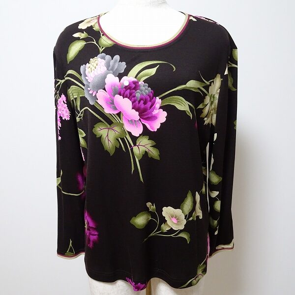 【出張買取情報】レオナールの花柄カットソーを買取しました