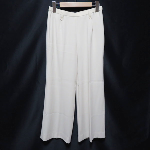 涼しく軽い 伊太利屋のアイボリー パンツを買取しました