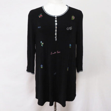 伊太利屋のチュニック お買取｜しっとりデザインとビジューがマッチ