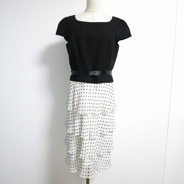 エムズグレイシーのワンピースをお買取|しっとりした女性になれる