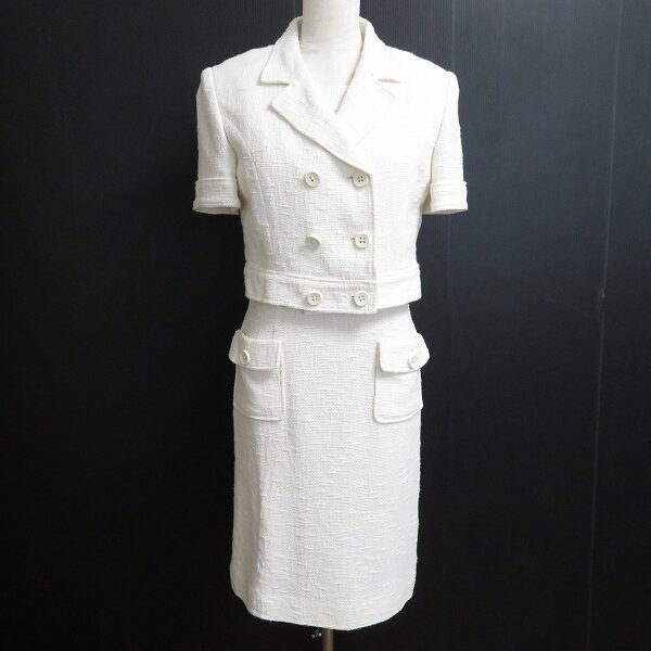 シニアにも人気のミスアシダ 感じのよいワンピーススーツをお買取