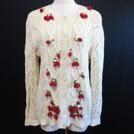 ピンクハウスのカーディガンを出張買取ご利用のお客様より買取しました