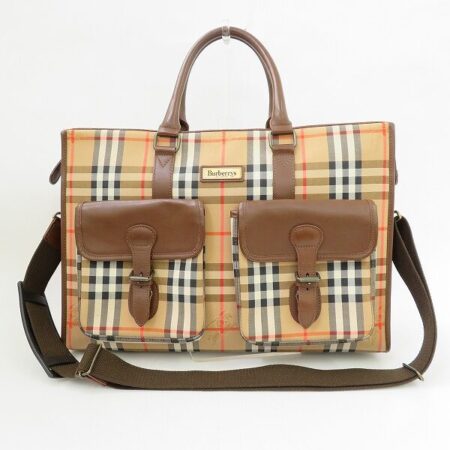 コンパクトなデザインが嬉しい バーバリーのバッグを買取しました