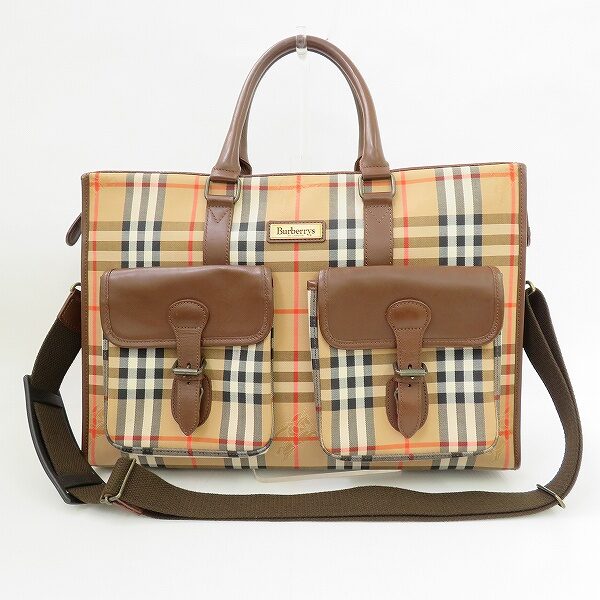 コンパクトなデザインが嬉しい バーバリーのバッグを買取しました