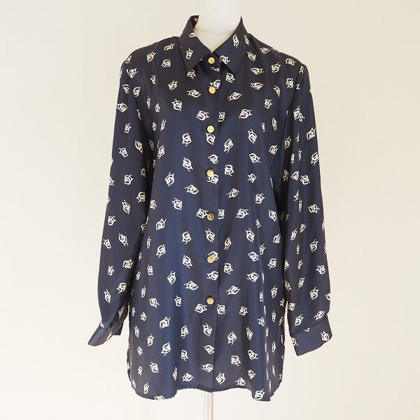 ミセス人気も強いバーバリー！きっちり感も出るブラウスを買取しました