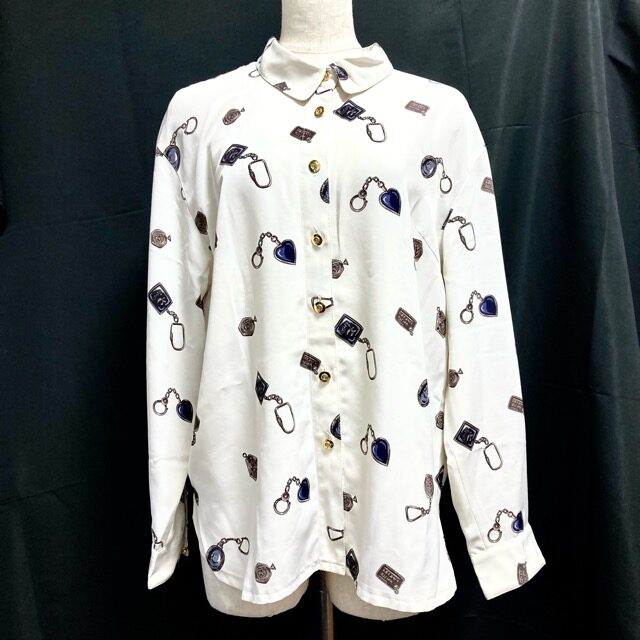 上品ポップな絵柄が可愛いレリアンのトップスを買取しました