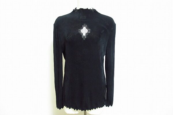 締まり過ぎないハイネック｜伊太利屋のカットソーを買取しました