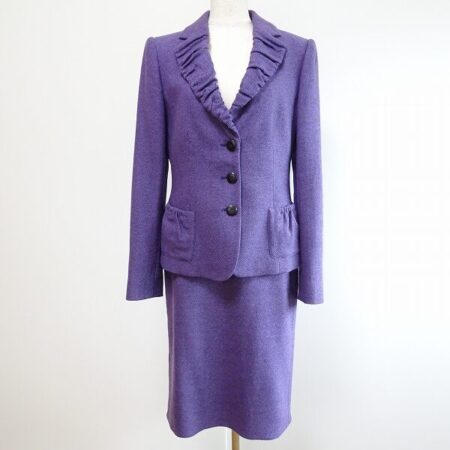 【出張買取】アルマーニコレツィオーニ 紫のスカートスーツをお譲りいただきました