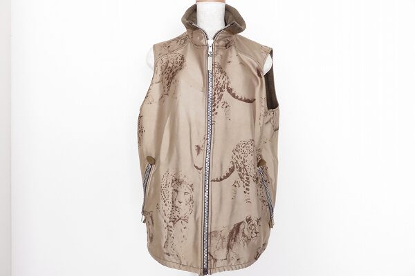 シニア向けブランド イタリヤのベストを買取しました！裏ボアで温かい