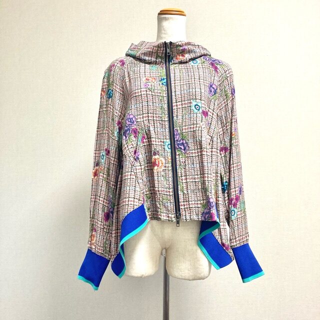 キューブキューブセンソユニコのチュニックをお買取|細かい花柄がチャーミング