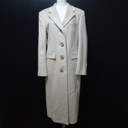 メンズアイテムだけでない！知的な英国屋のコートを買取しました