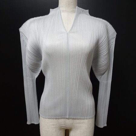 PLEATSPLEASEのカットソーを買取しました！スタンドカラーがかっこいい