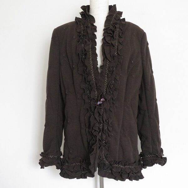 伊太利屋の美品フリルコートを買取させて頂きました