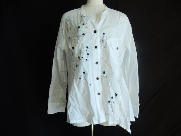 お買取しました！キューブキューブセンソユニコの白シャツ