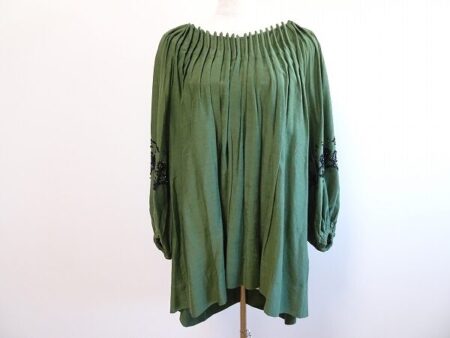 ユキトリイの明るいカーキ色 チュニックを出張買取しました