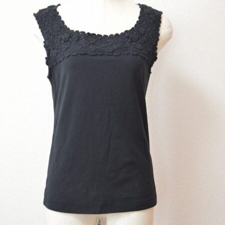 【インゲボルグ 洋服買取情報】黒×レースでシャープさとキュートさがマッチ