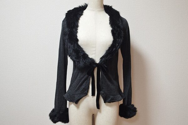 【ケイタマルヤマ】カーディガンをお買取！しなやかなデザインが可愛い