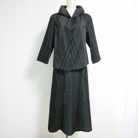 【バラ色の暮しのセットアップを買取】色っぽさとカジュアルのバランスが丁度いい