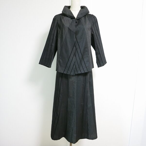 【バラ色の暮しのセットアップを買取】色っぽさとカジュアルのバランスが丁度いい