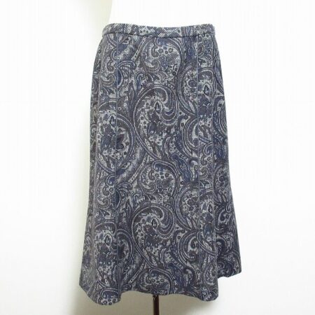 溶ける様なペイズリー柄が魅力的なレリアンのスカートを買取しました
