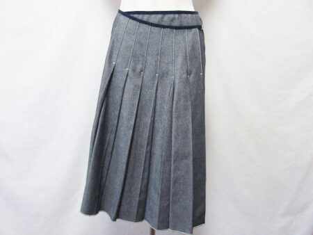 マックスマーラのスカートをお買取しました！レアな雰囲気のプリーツが綺麗
