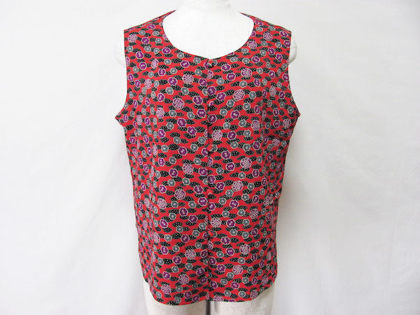 細かな柄が可愛い 詩仙堂のベストを出張買取しました