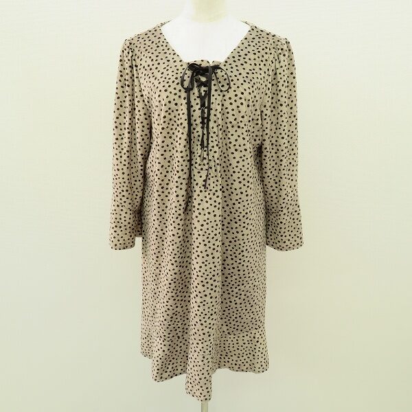 【出張買取しました】細かいドットで落ち着き華やかさが実現 ローズティアラのワンピース