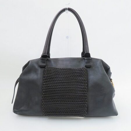 サルヴァトーレ・フェラガモのバッグを買取しました！シンプルなのに高級感×存在感あり