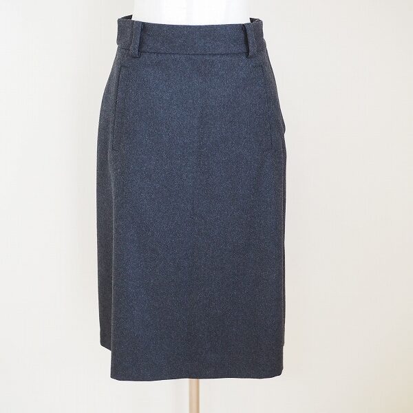 台形シルエットでほっそり！マーガレットハウエルのスカートをお買取