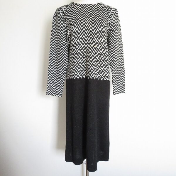 斉藤都世子のモノトーンワンピを買取させて頂きました