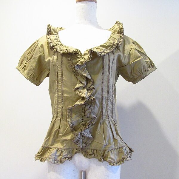 品と余裕を見せつけられる！ワンダフルワールド カネコイサオのブラウスをお買取