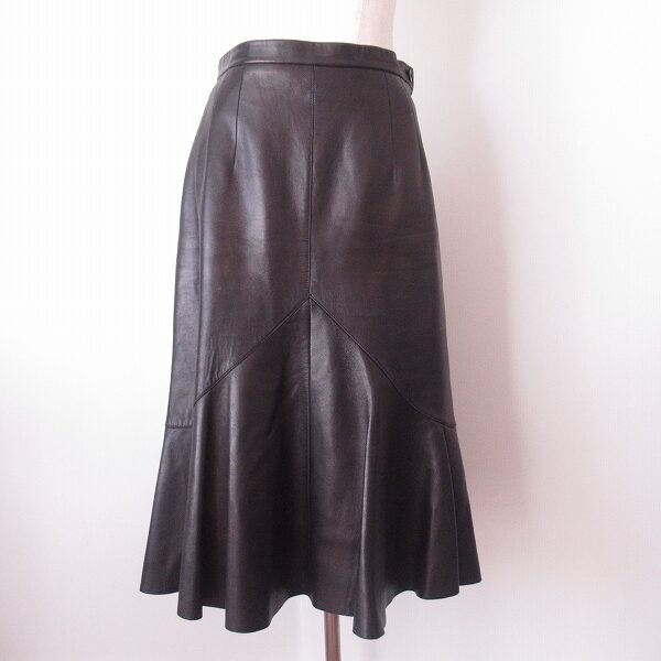 スペッチオのスカートをお買取！レザーとフリルの相性が最強です
