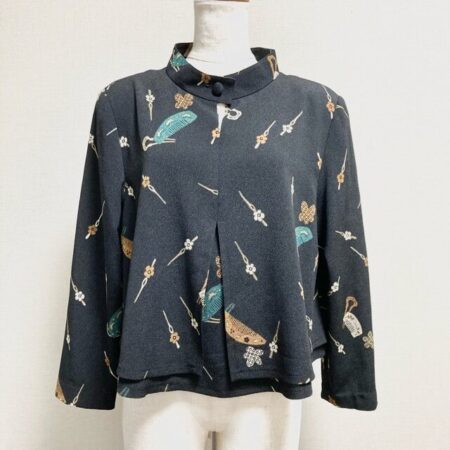 シンプル柄が素敵なシセンドウのカットソーを出張買取しました