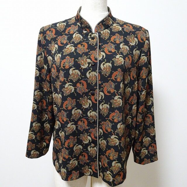 どこかカッコよさも感じる 詩仙堂のカーディガンを買取しました