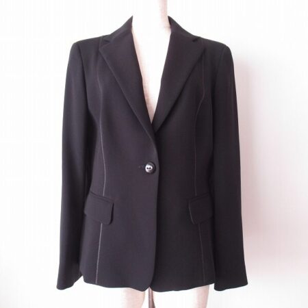 ミセスご愛用ブランド マックスマーラ 身も心も引き締まるジャケットをお買取