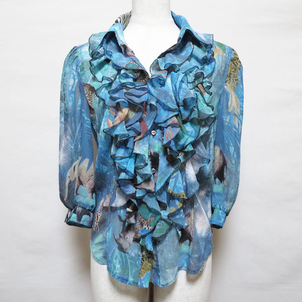 伊太利屋のシャツを店頭預り買取！胸元のフリルでゴージャスに